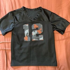 Kids Black Size 6 Sports Jersey Shirt